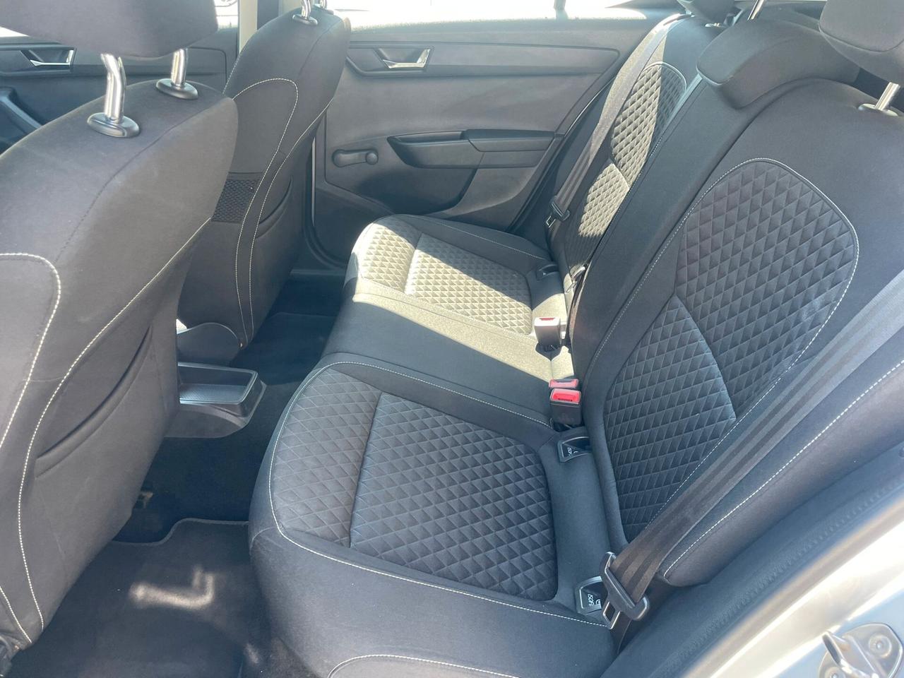 Skoda Fabia 1.0 MPI 75 CV Design Edition