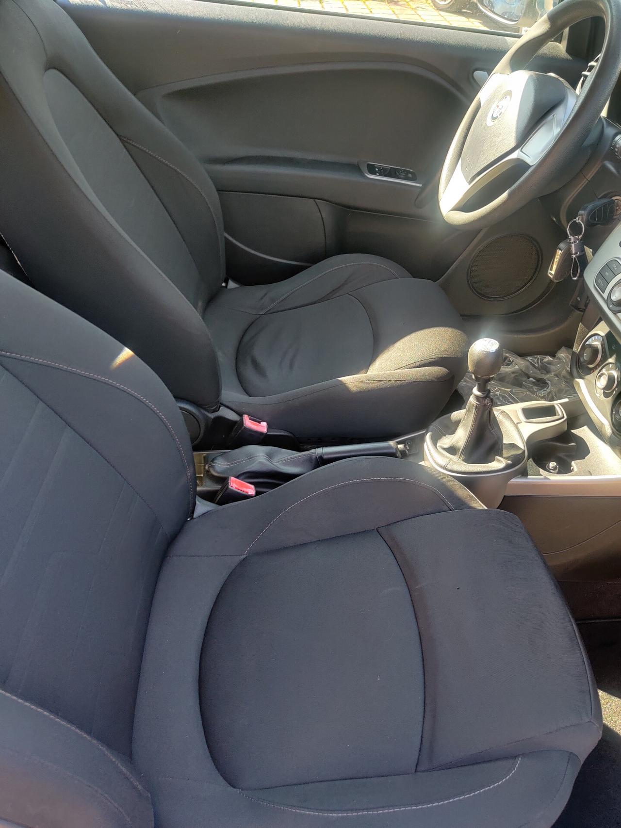 Alfa Romeo MiTo 1.4 70 CV+GPL