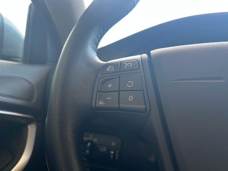Volvo V40 D2 Geartronic Kinetic