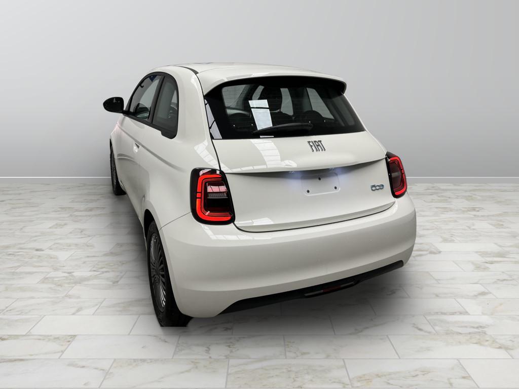 FIAT 500e - 500e 42 kWh Icon