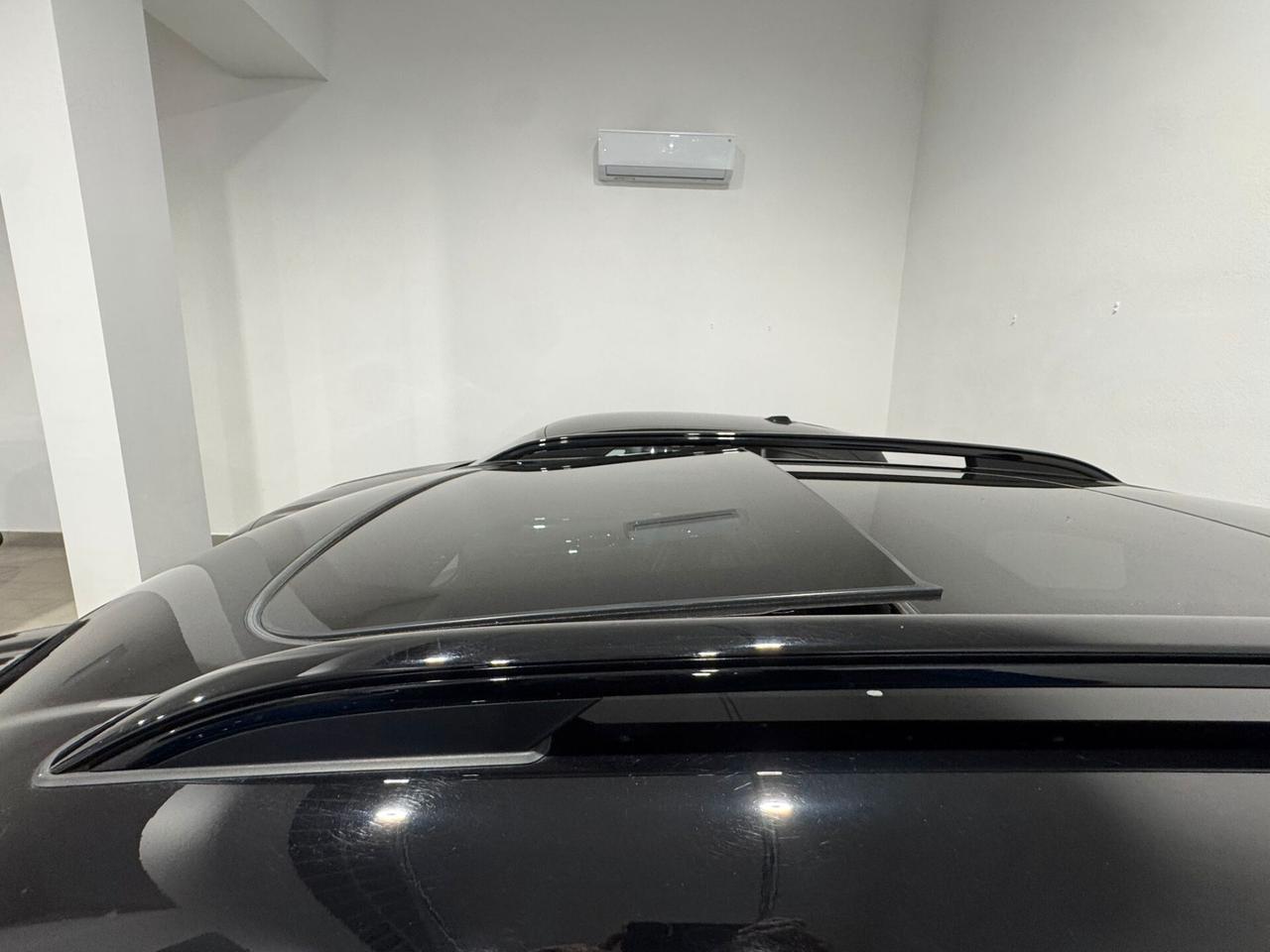 Mini Cooper Countryman 1.5 Essential