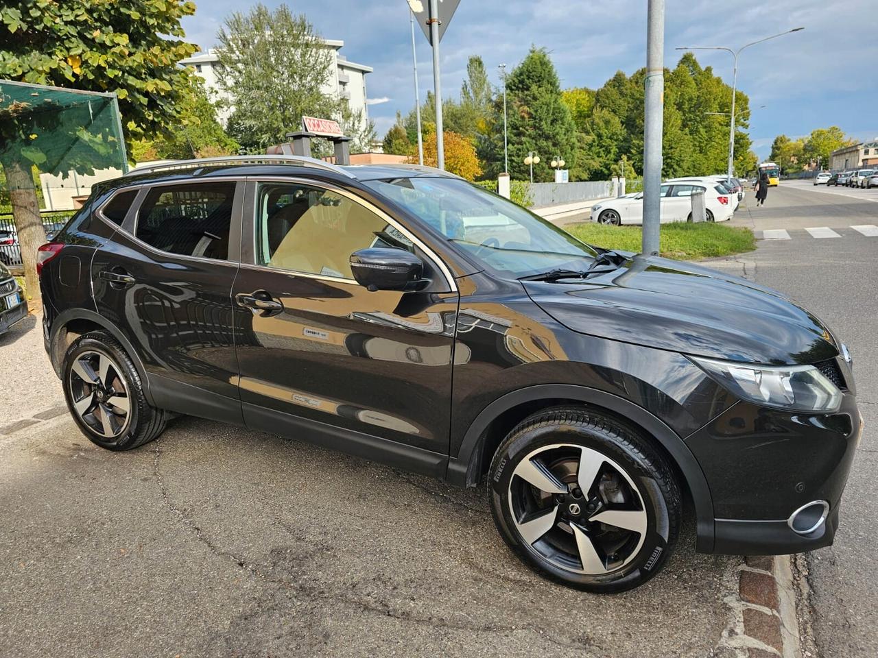 Nissan Qashqai 1.6 dCi 130cv Tekna*Navi*Tetto*Led*Euro6*