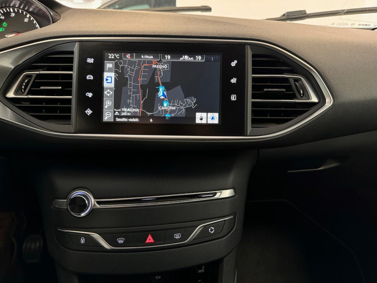Peugeot 308 BlueHDi 120 S&S Allure UNIPROP 68.000 KM