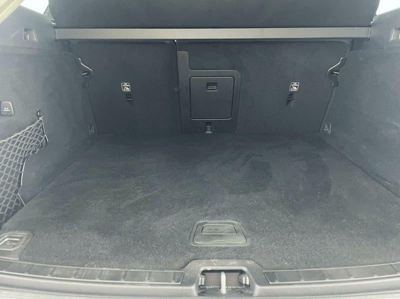 Volvo XC60 B4 (d) automatico Core