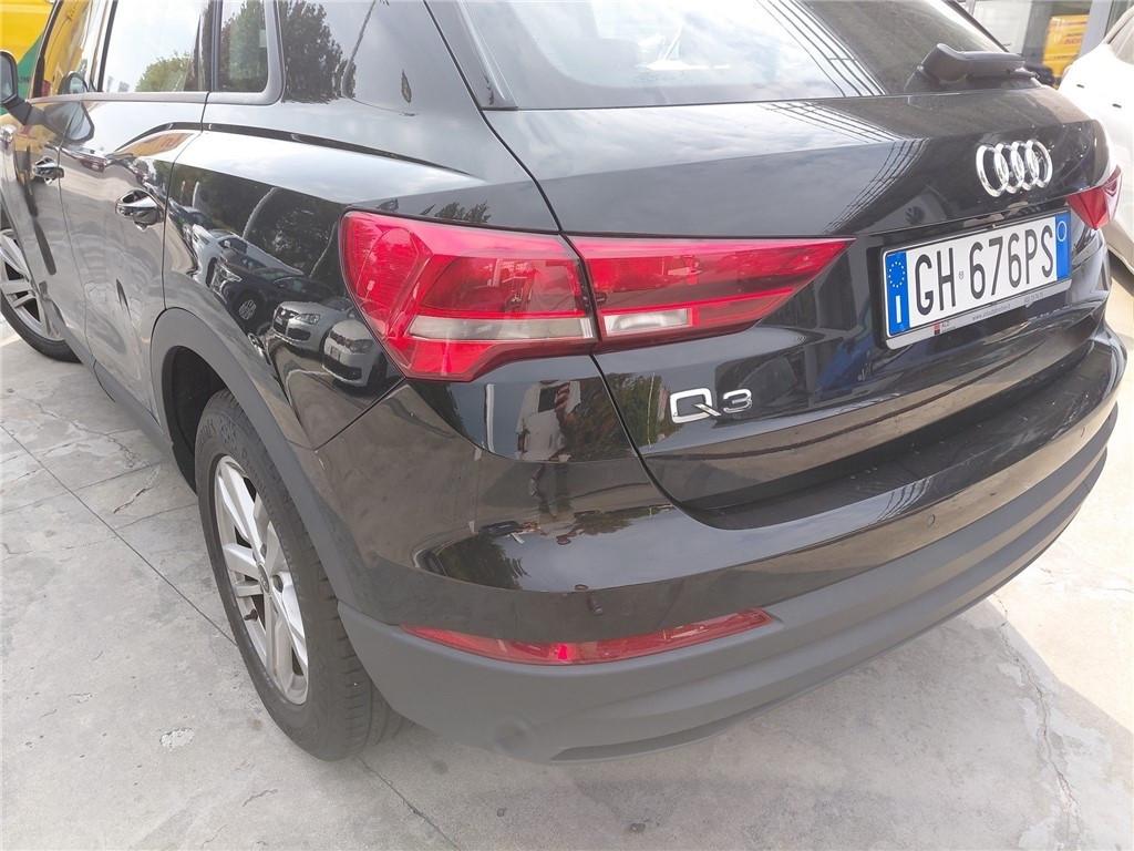 Audi Q3 35 TDI S tronic Business Advanced