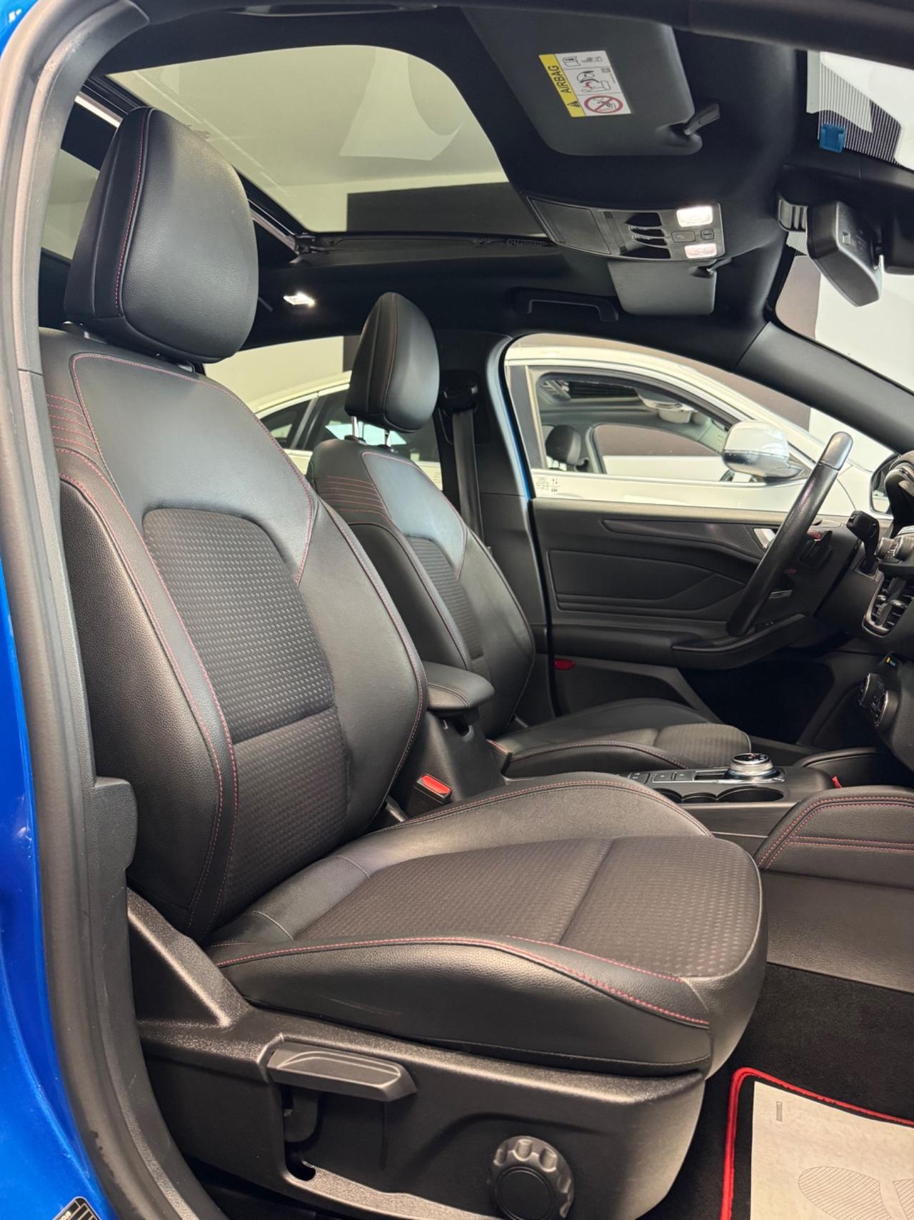 Ford Focus 1.5 120 CV ST-Line Tetto Apribile