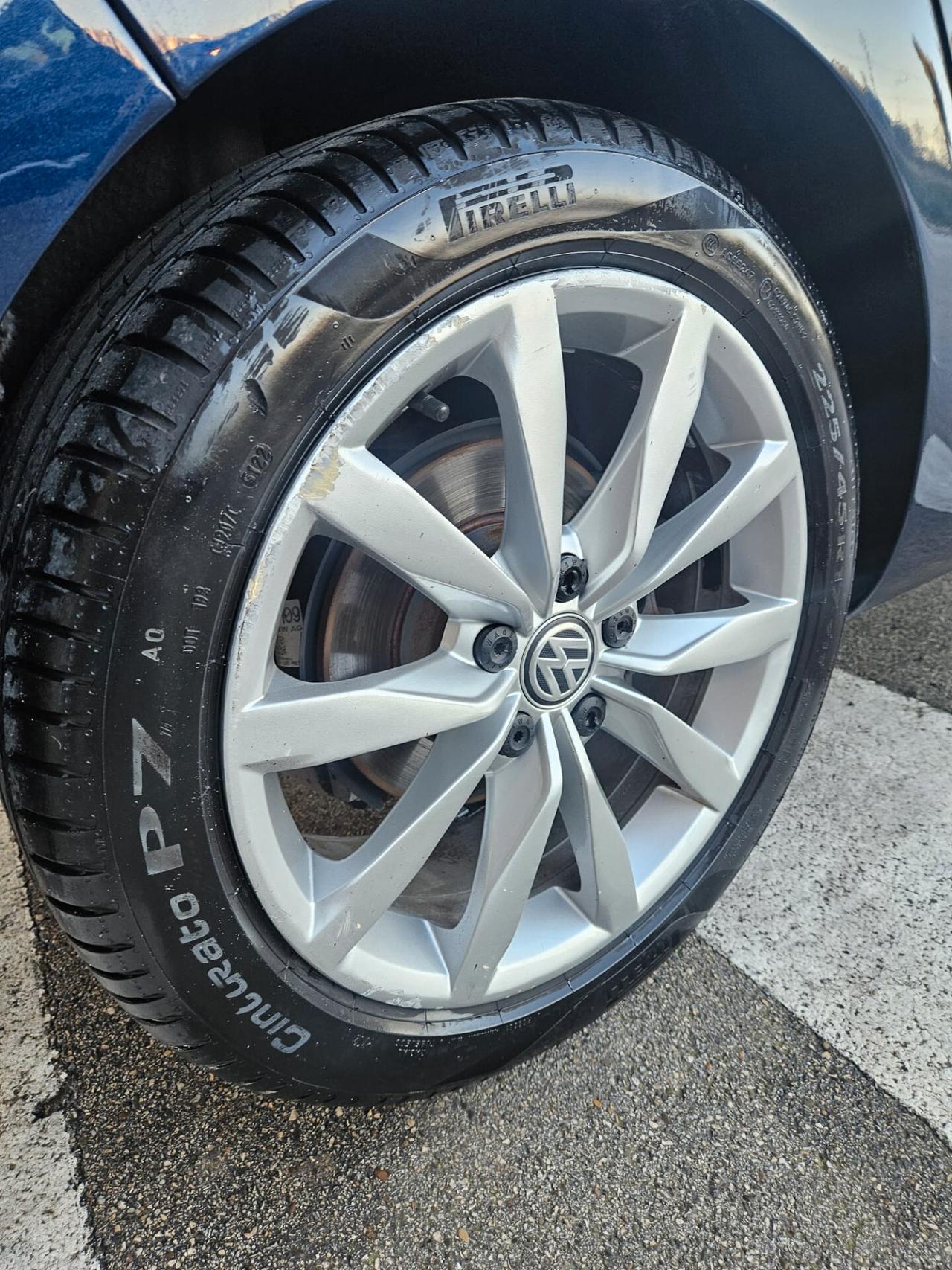 Volkswagen Golf 2.0Tdi 150cv autom. Highline pelle tot