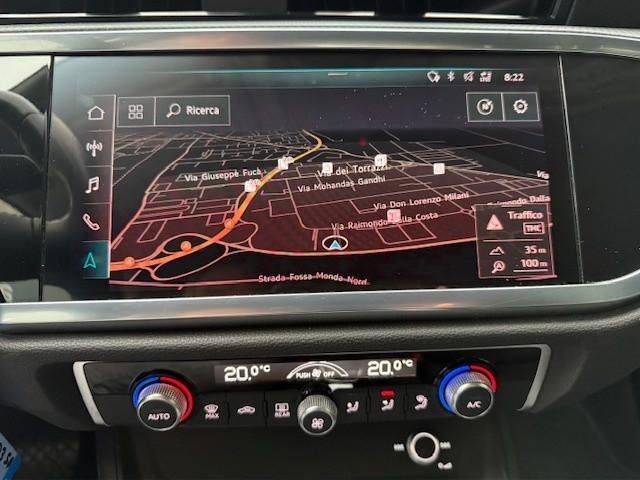 AUDI Q3 35 2.0 tdi Business s-tronic