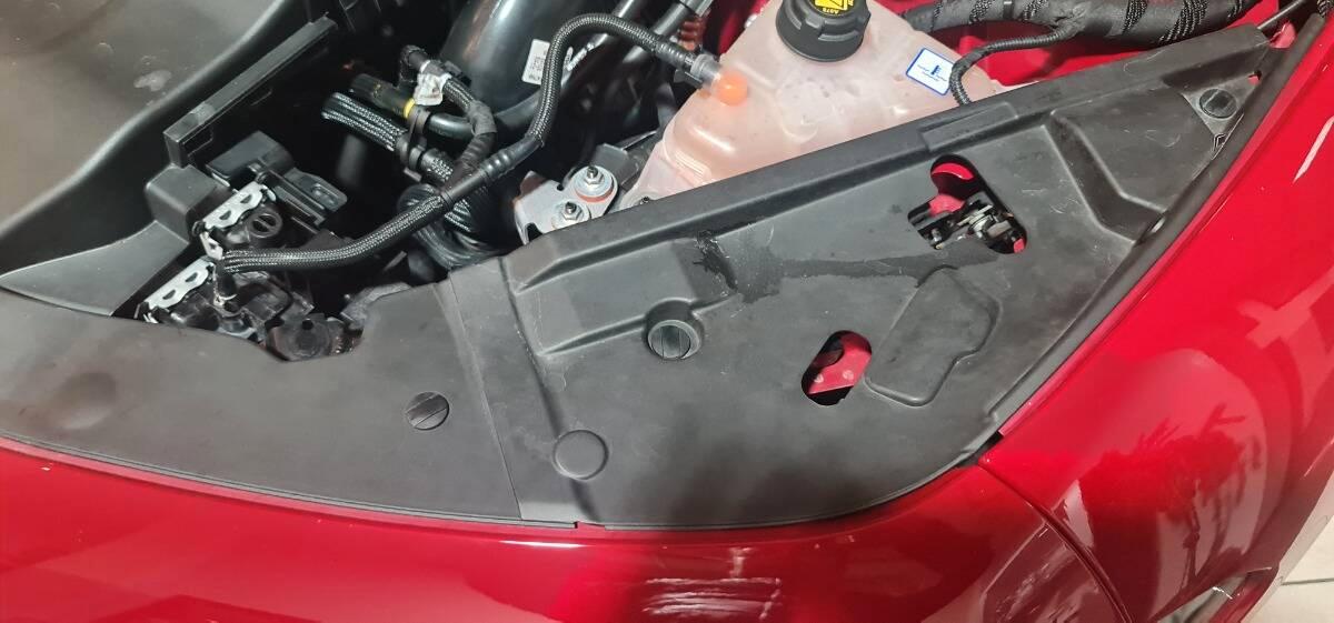 Alfa Romeo Giulia Giulia Quadrifoglio 510cv CCM-HARMAN-AKAPOVICK