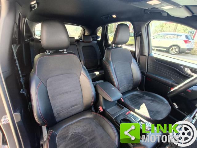 FORD Kuga 2.5 Full Hybrid 190 CVT 2WD ST-Line Design