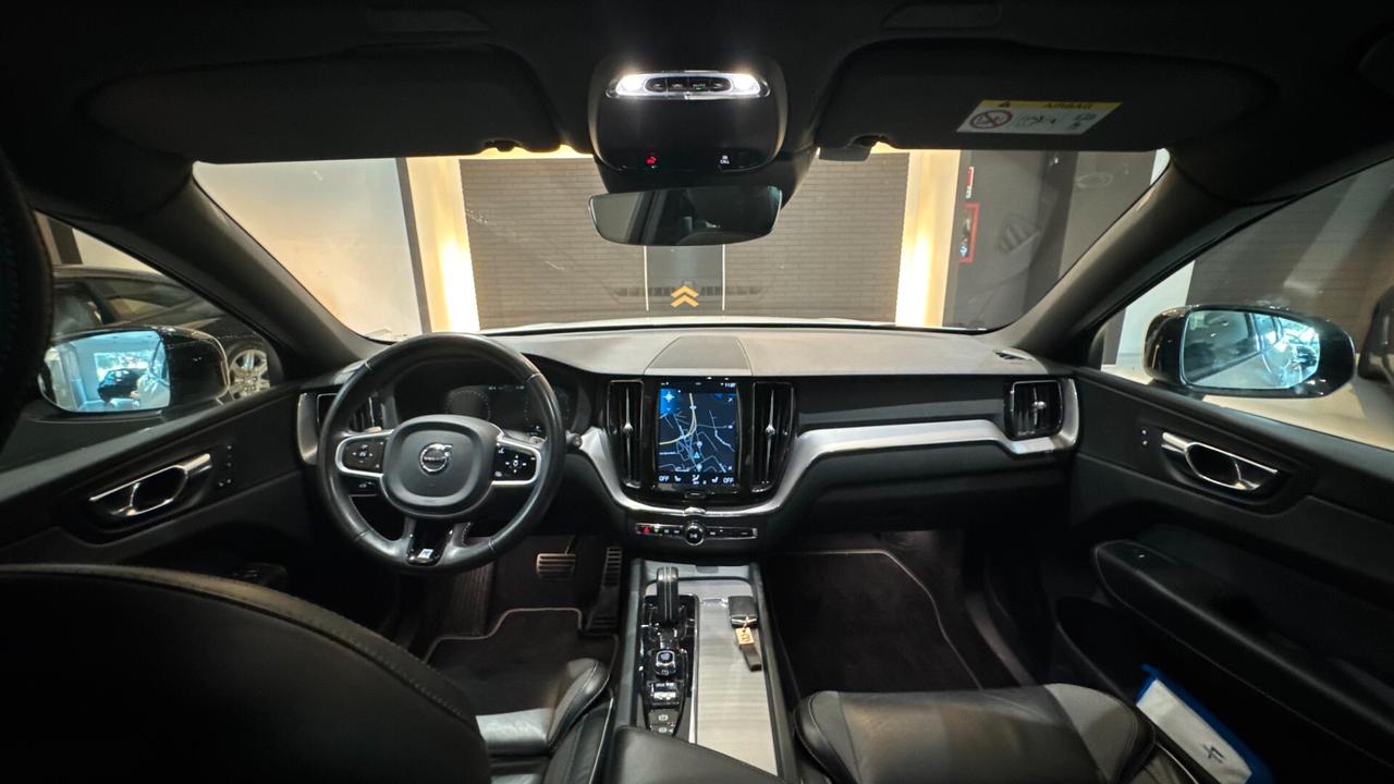 Volvo XC 60 197 CV - 2020