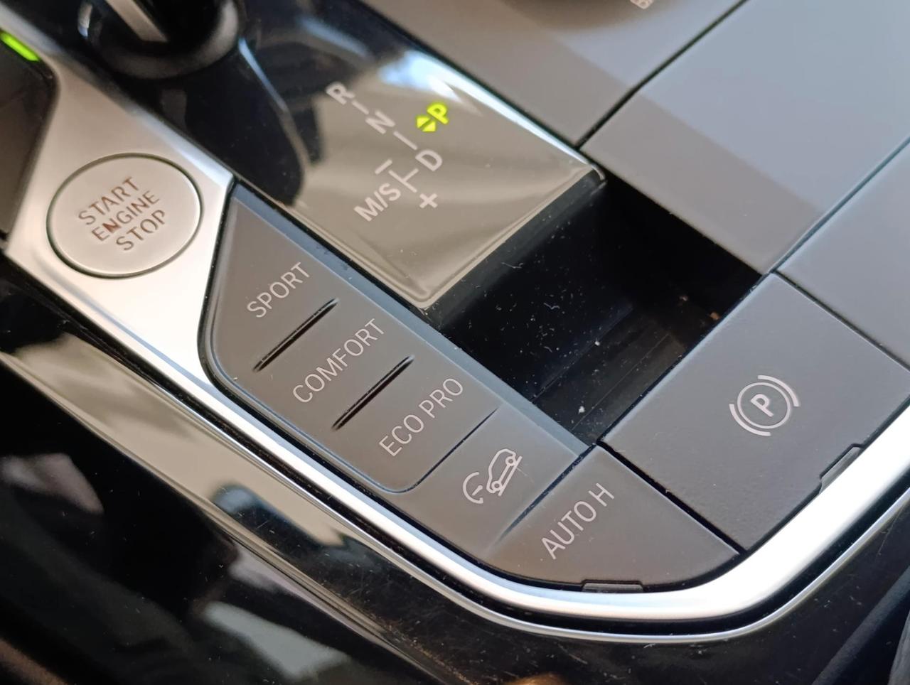 BMW X3 xdrive20d mhev 48V auto