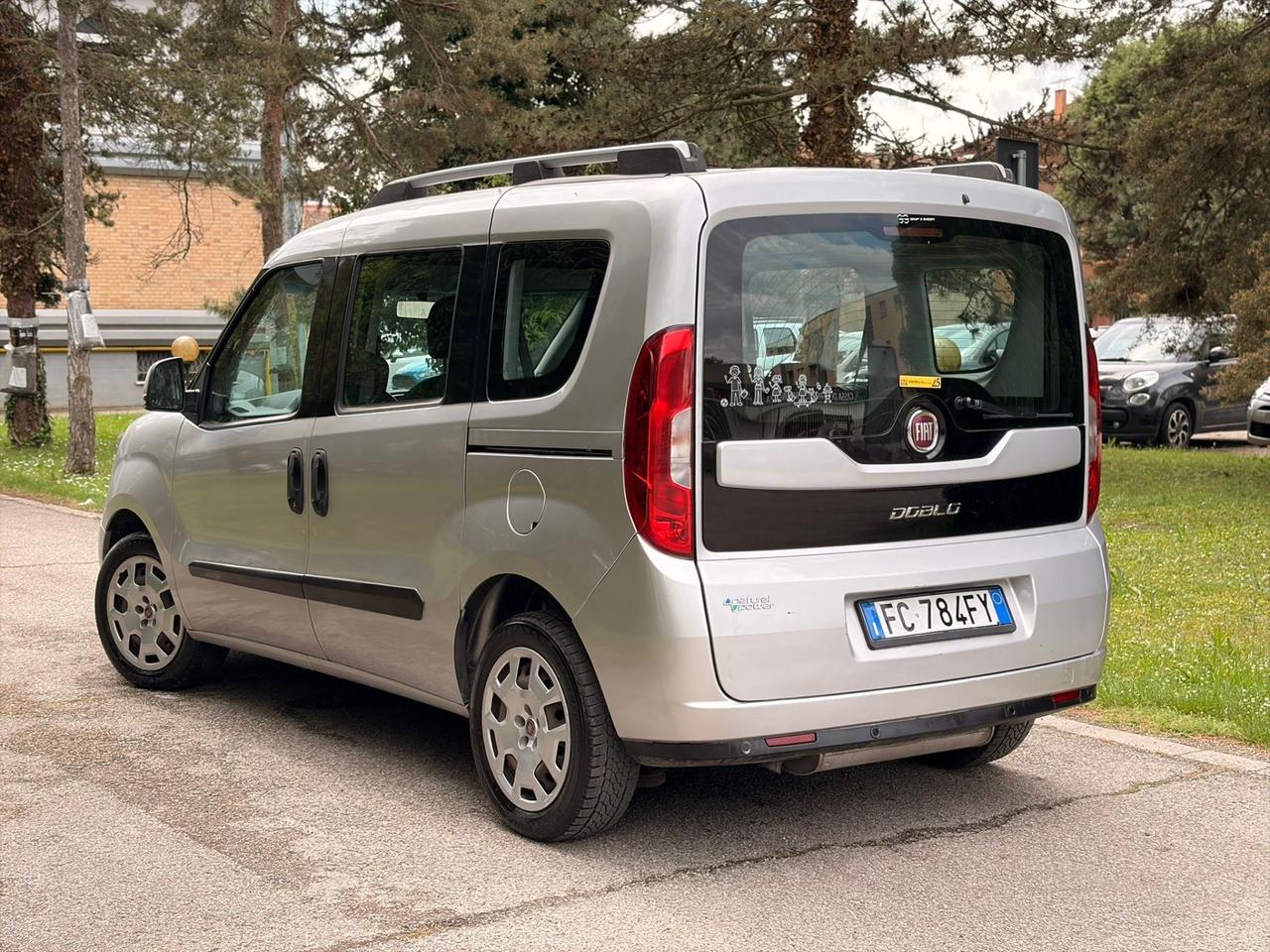 Fiat Doblo Doblò 1.4 T-Jet 16V Natural Power Lounge 2015