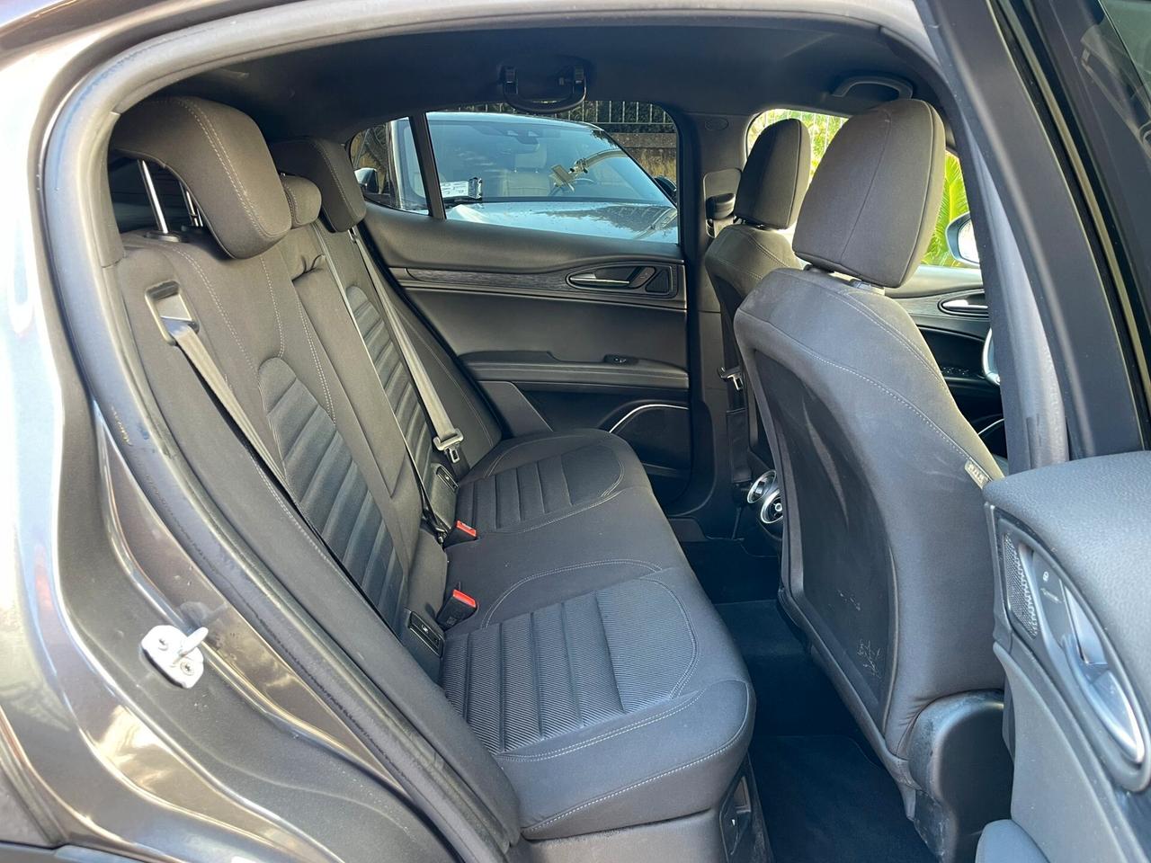 Alfa Romeo Stelvio 2.2 Turbodiesel 160CV Business 2022