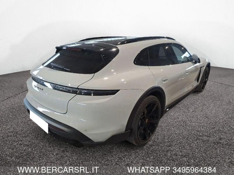 Porsche Taycan 4S Cross Turismo