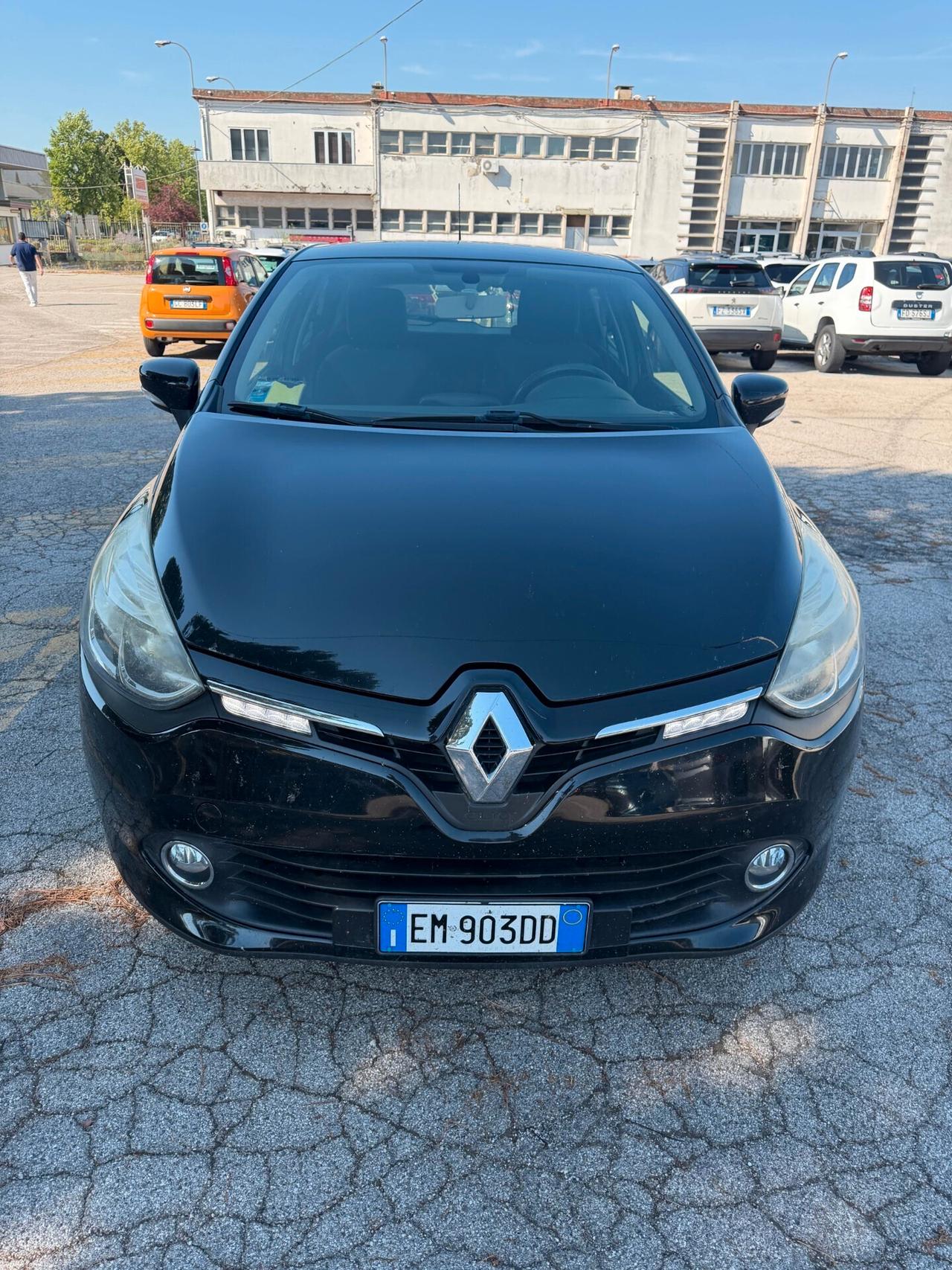 RENAULT CLIO 1.5 DIESEL - NEOPATENTE