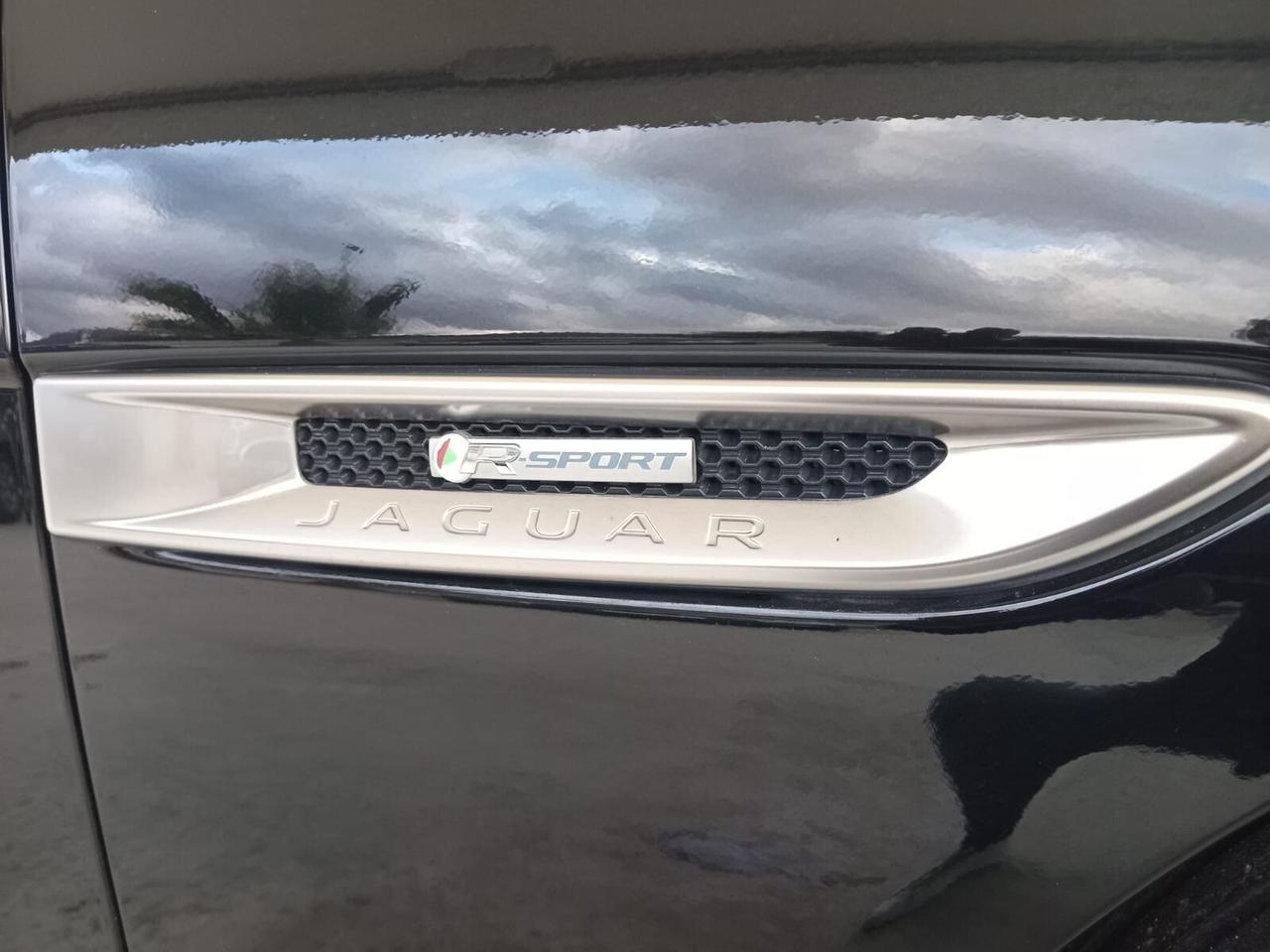 Jaguar XE 2.0 D 180 CV AWD aut. R-SportIK TOP PERFETTA QUAL PROVA