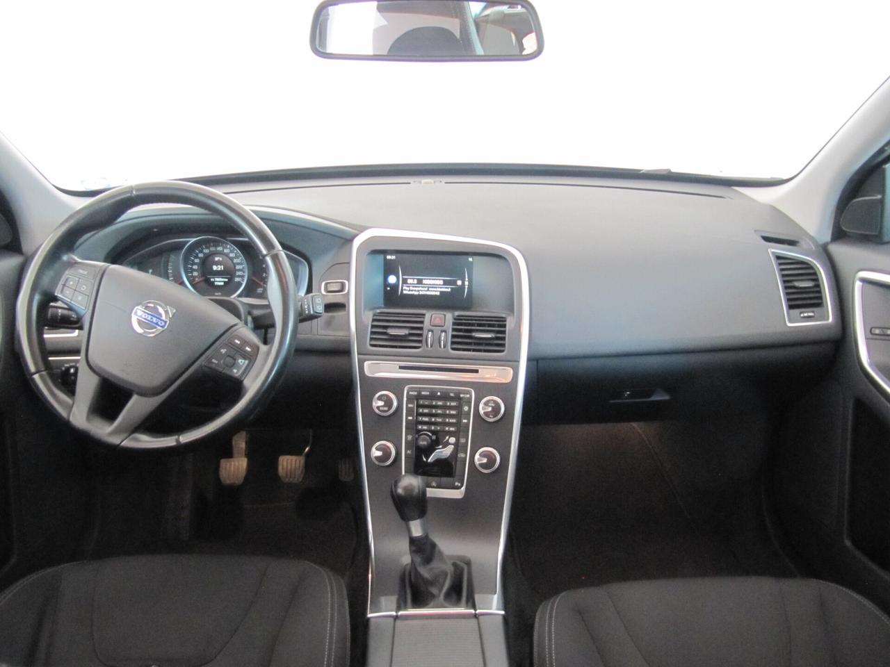 Volvo XC 60 D3 R-design Momentum
