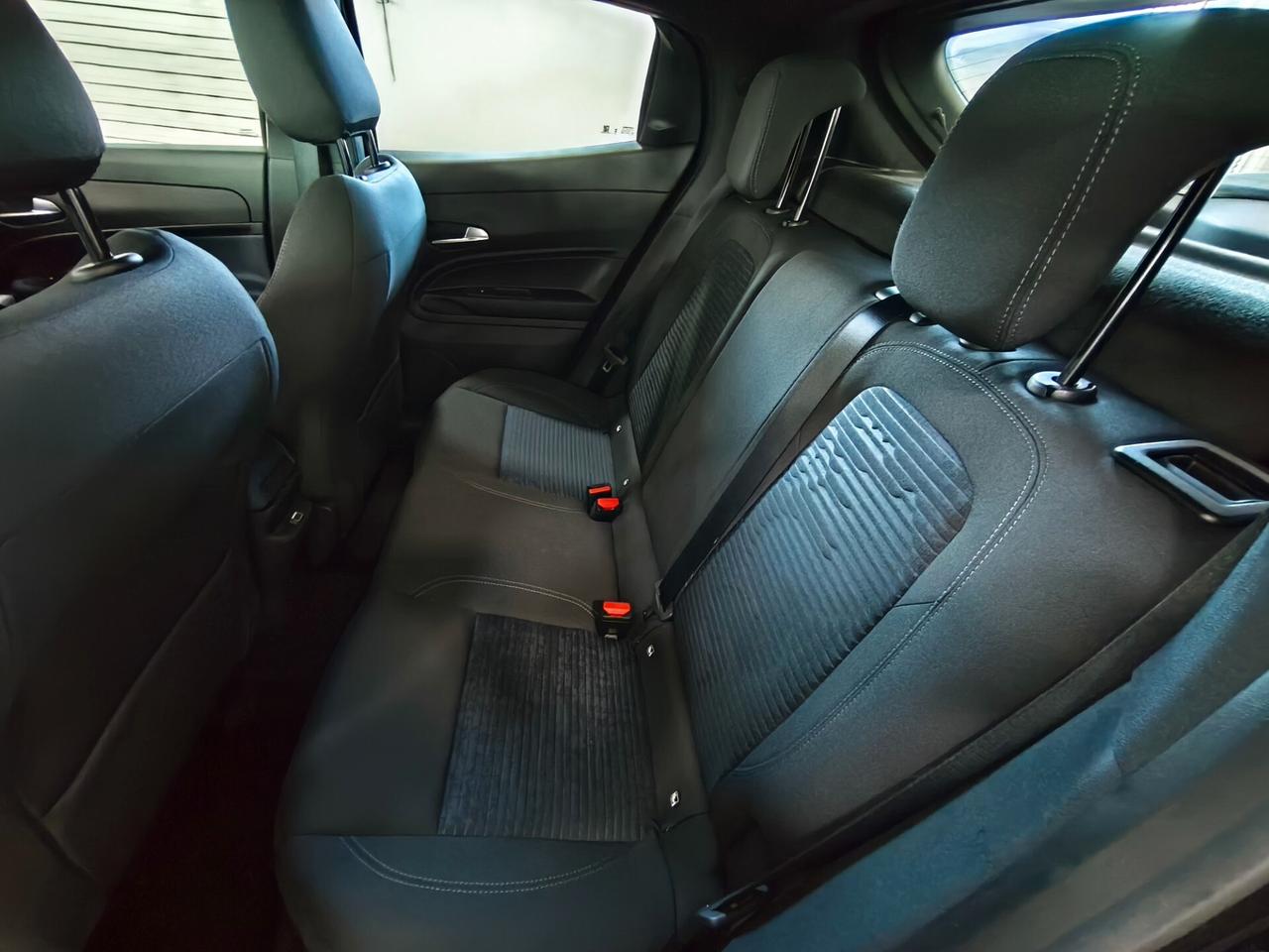 Alfa Romeo Junior 1.2 136 CV Hybrid eDCT6
