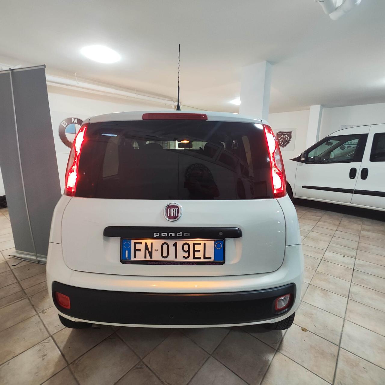 FIAT Panda Van 0.9 TwinAir Metano/Benzina – 2018 – Full Optional – (IVA deducibile)