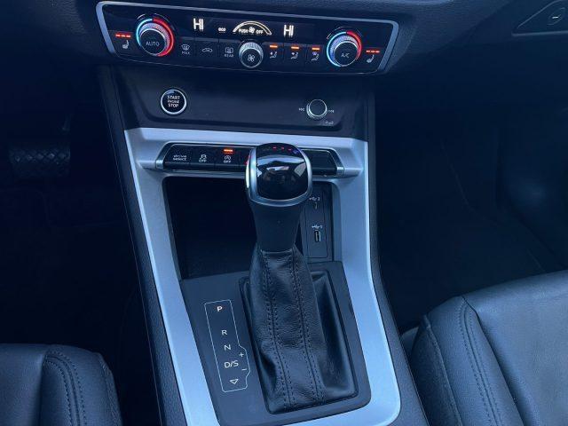 AUDI Q3 SPB 35 TDI Stronic Identity Black S-line SPORTBACK