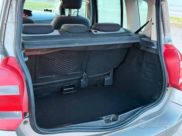 Renault Modus Grand 1.5 dCi 85CV Dynamique