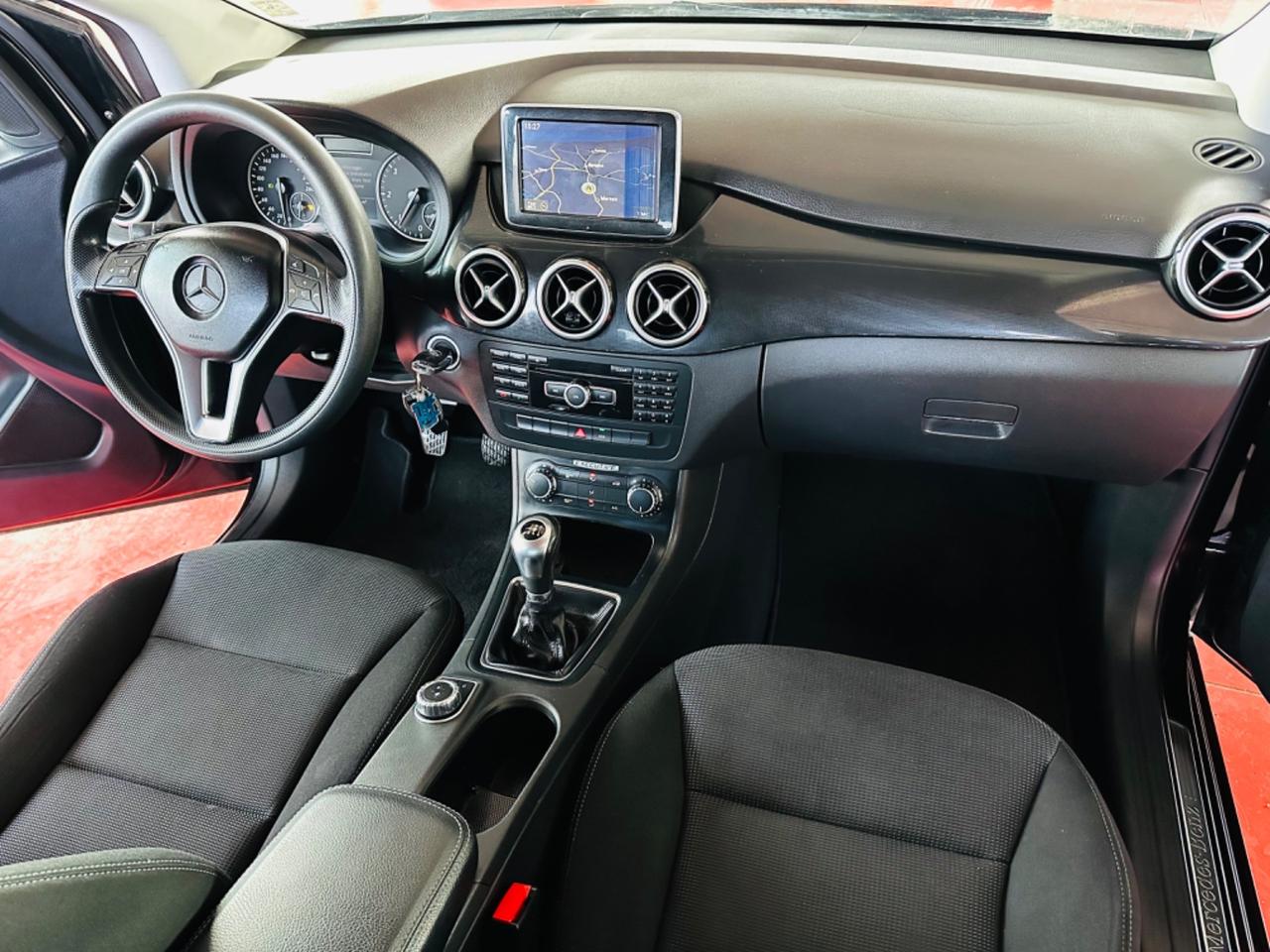 Mercedes-benz B 200 CDI BlueEFFICIENCY Premium