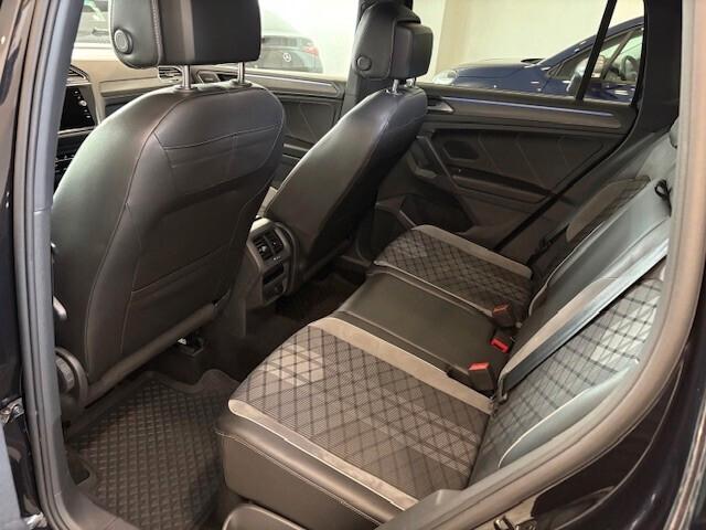 Volkswagen Tiguan 2.0 TDI 150 CV SCR DSG 4MOTION R-Line