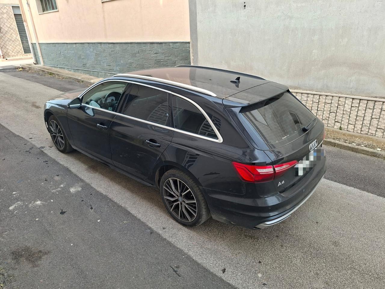 Audi A4 35 TDI/163 CV S tronic Business Advanced