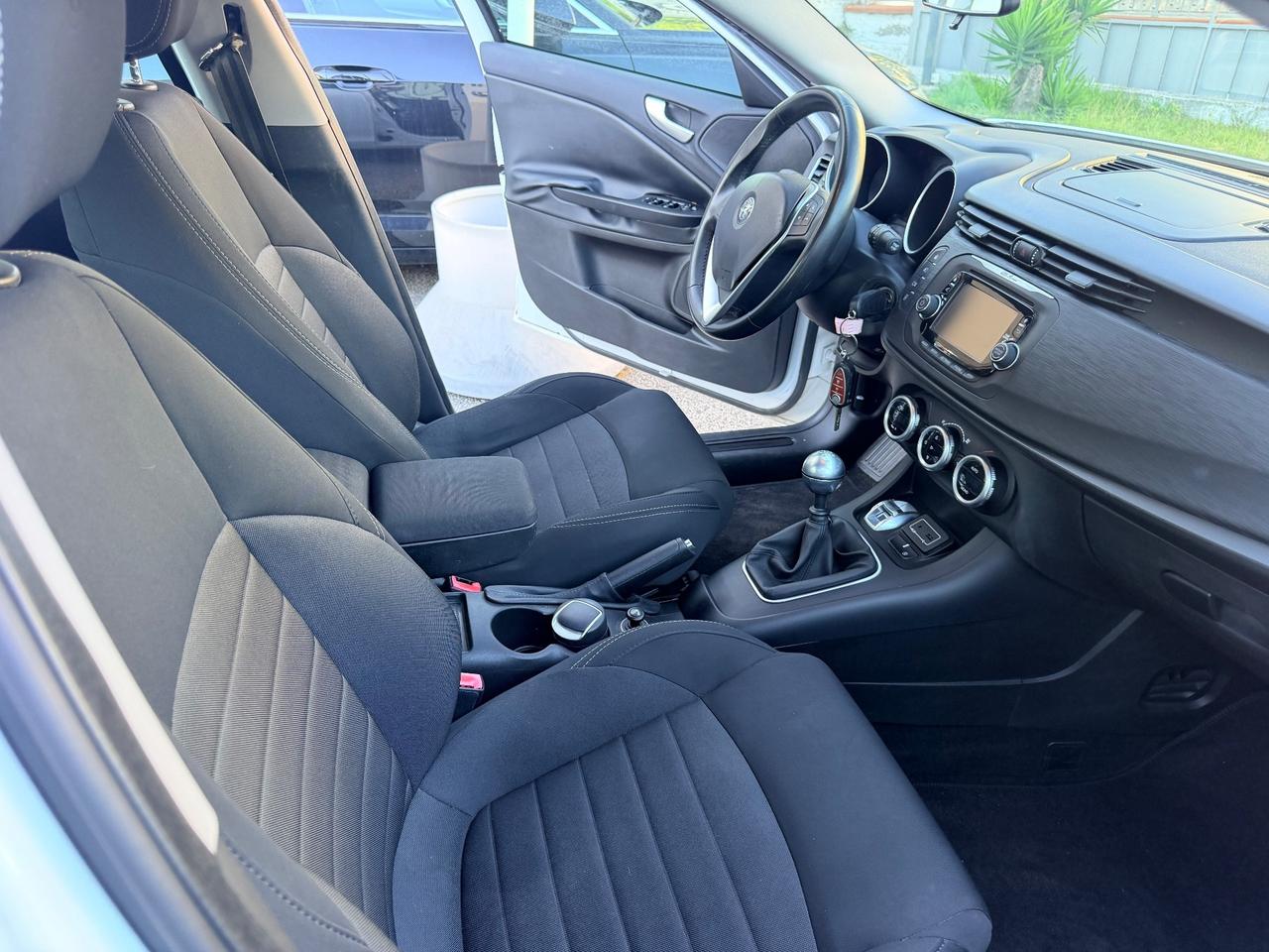 Alfa Romeo Giulietta 1.6 JTDm 120 CV