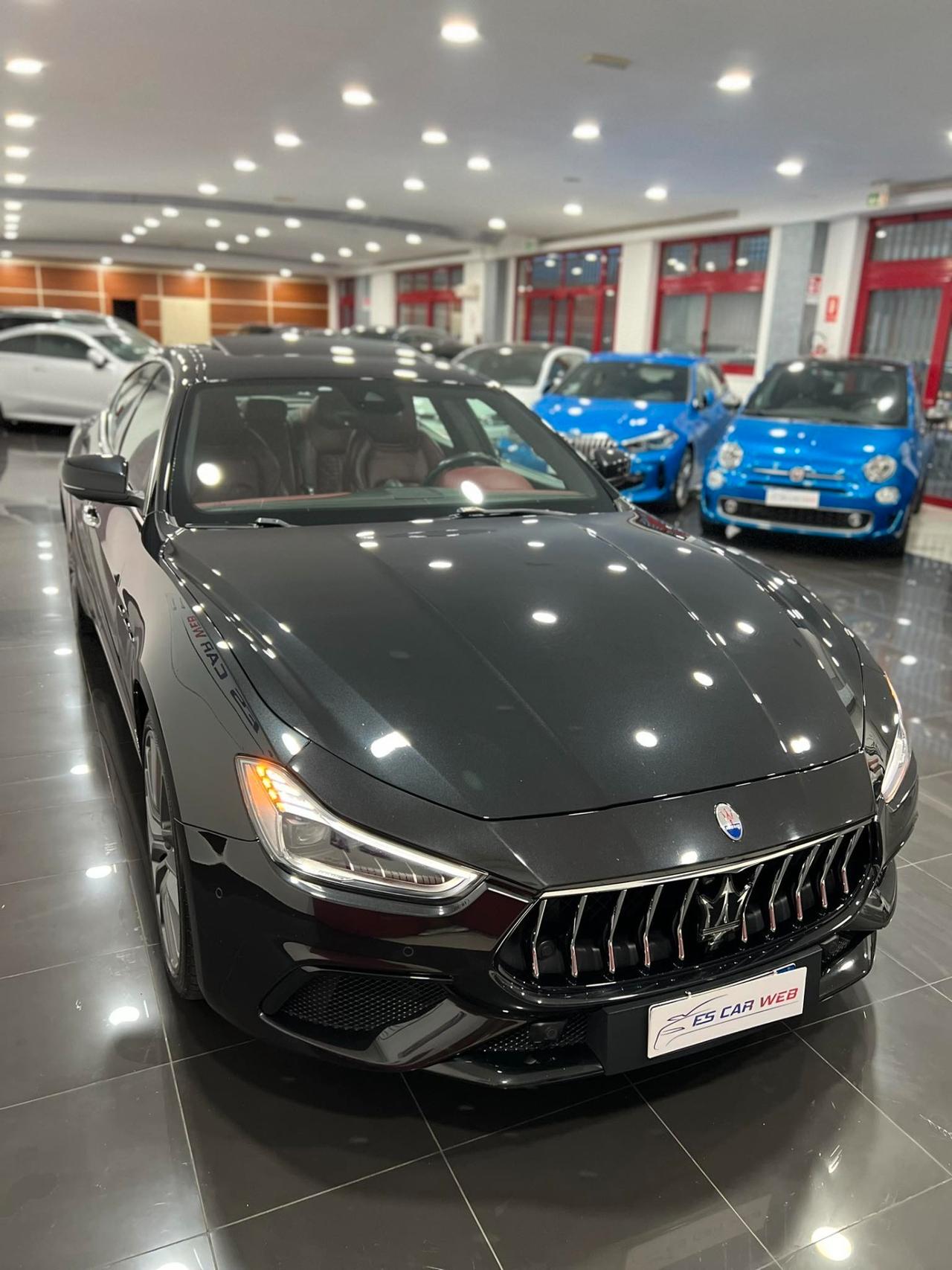 Maserati Ghibli 3.0 GranSport Nero Ribelle 275 cv