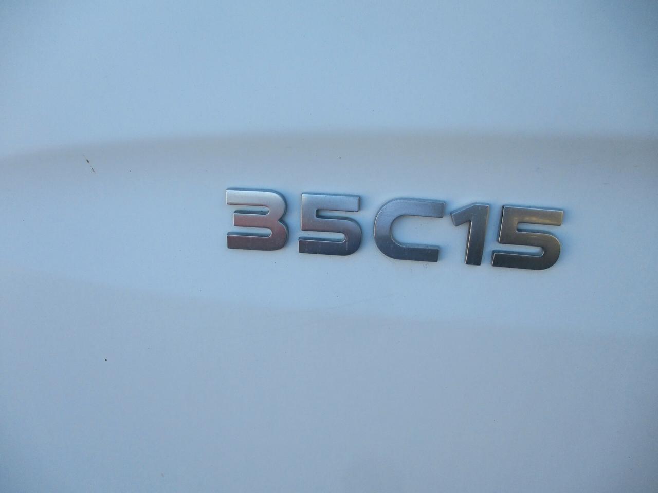 Iveco Daily 35C15 3000 E4 FURGONE CAPI APPESI **MOTORE ROTTO**