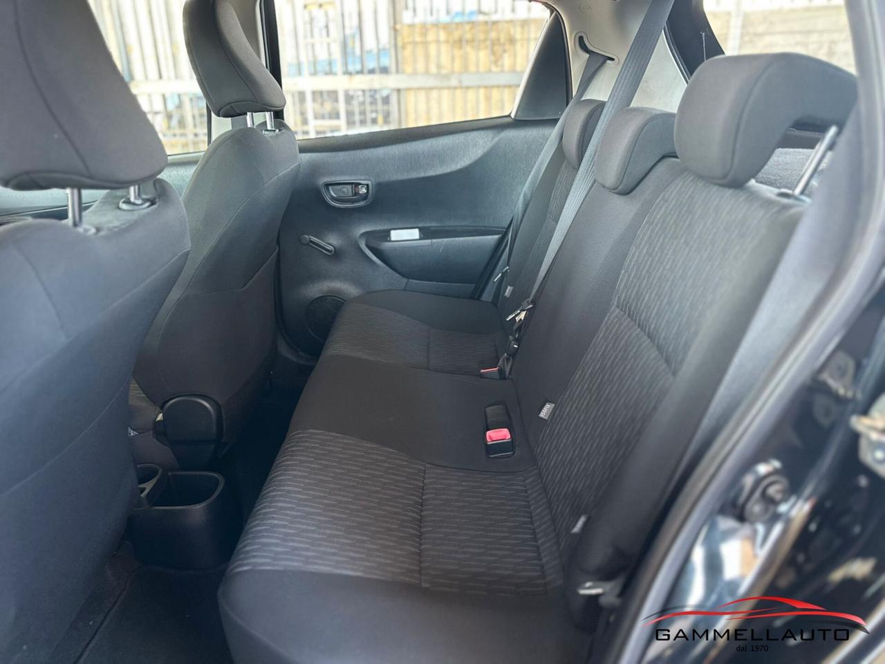 Toyota Yaris 1.4D Active 90cv