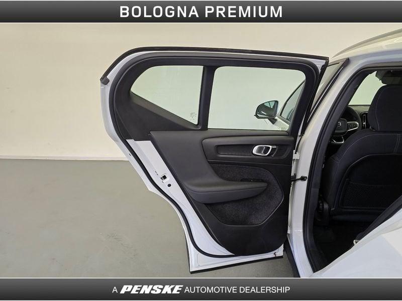 Volvo XC40 XC40 B3 automatico Core