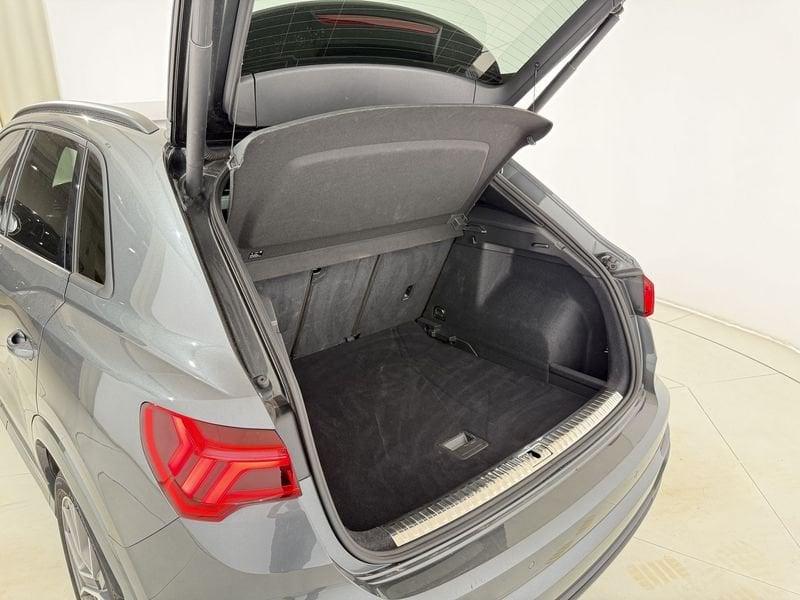 Audi Q3 2.0 35 TDI S Line Edition S Tronic
