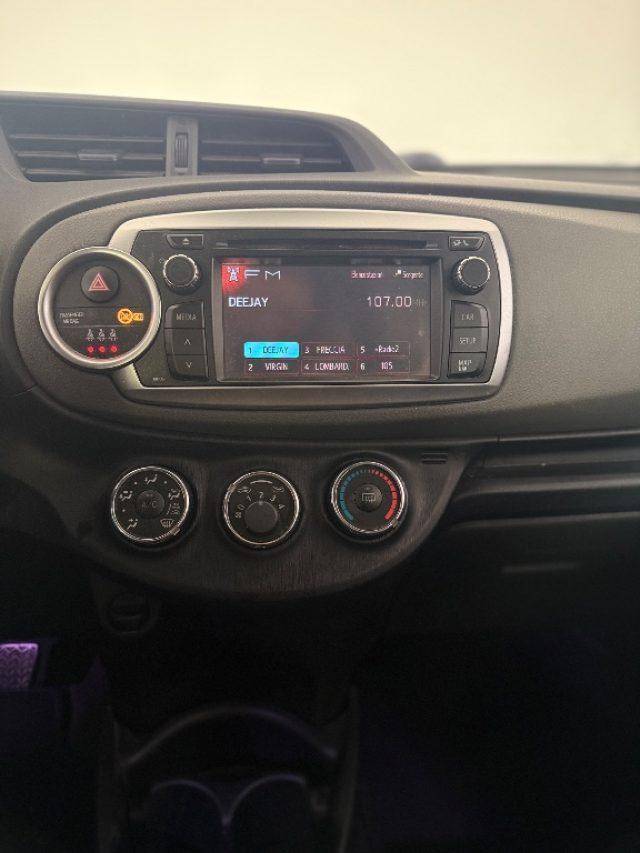 TOYOTA Yaris 1.0 5 porte Lounge