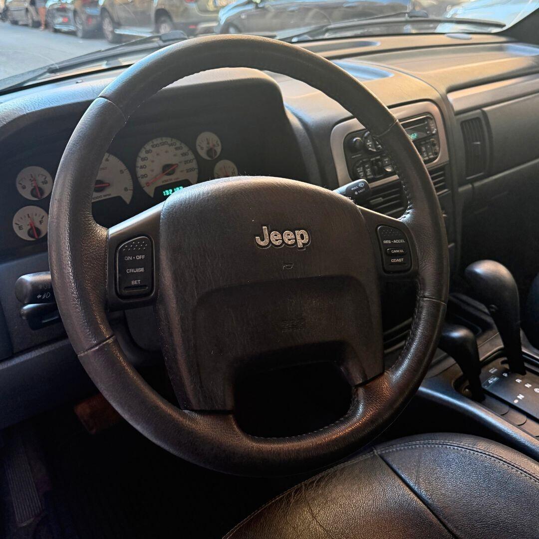 Jeep Grand Cherokee 3.1 cat Laredo LX