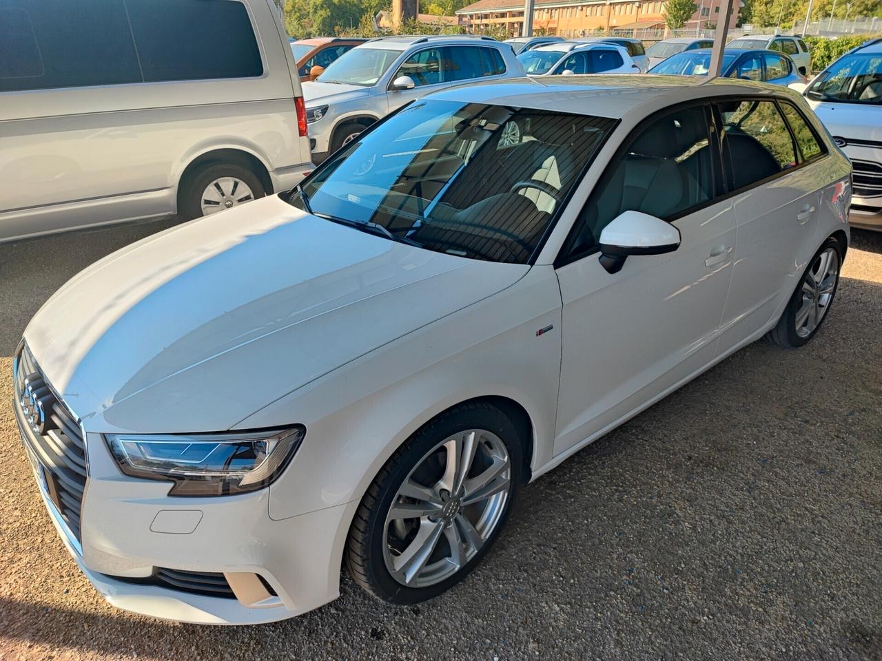 Audi A3 SPB 35 TFSI COD Admired