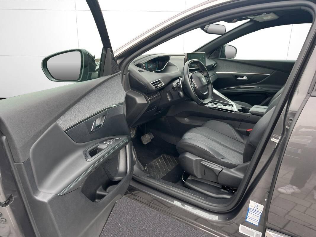 Peugeot 3008 II 1.6 hybrid4 phev Allure Pack 300cv e-eat8