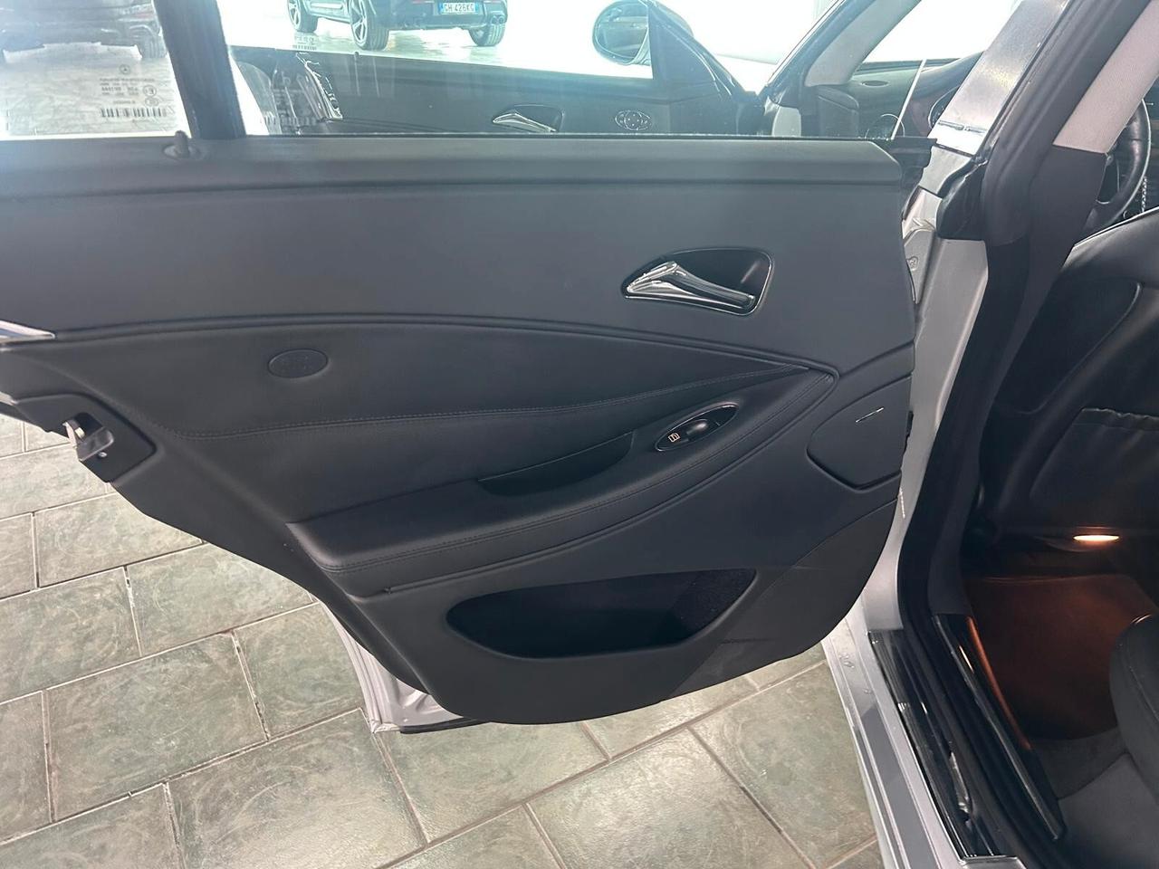 Mercedes-benz CLS 320 CDI