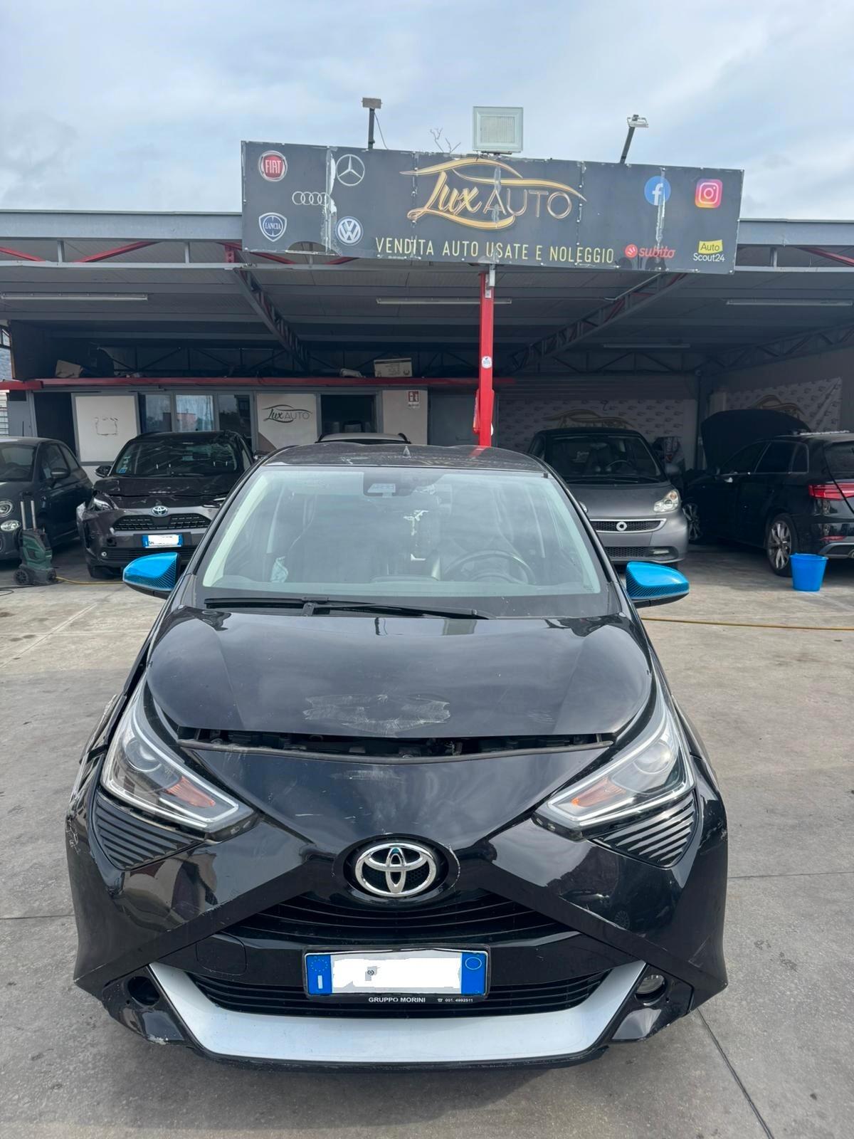 Toyota Aygo 1.0 sinistrato - 2018