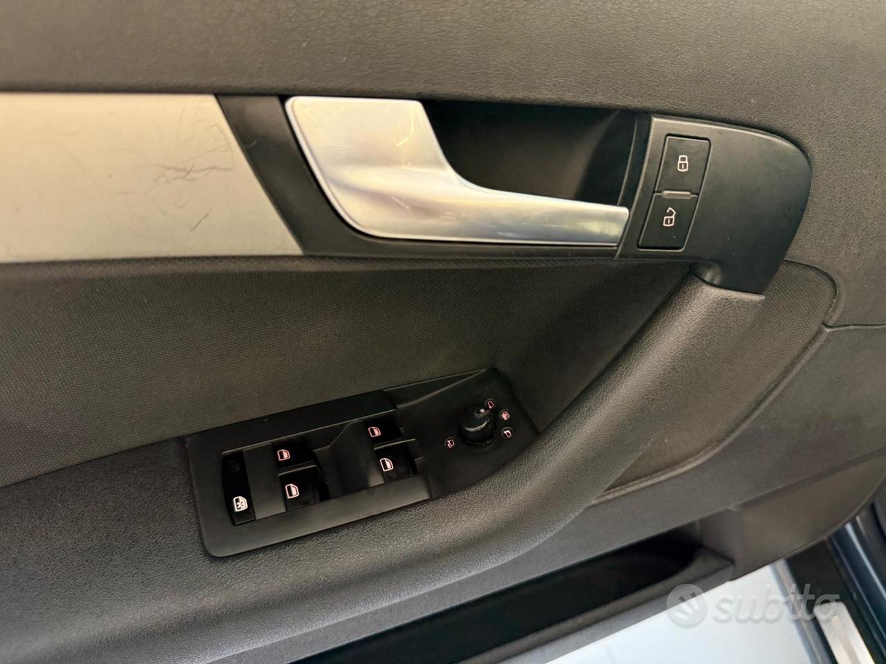 Audi A3 Sportback 1.6 TDI 105cv Attraction ok neop