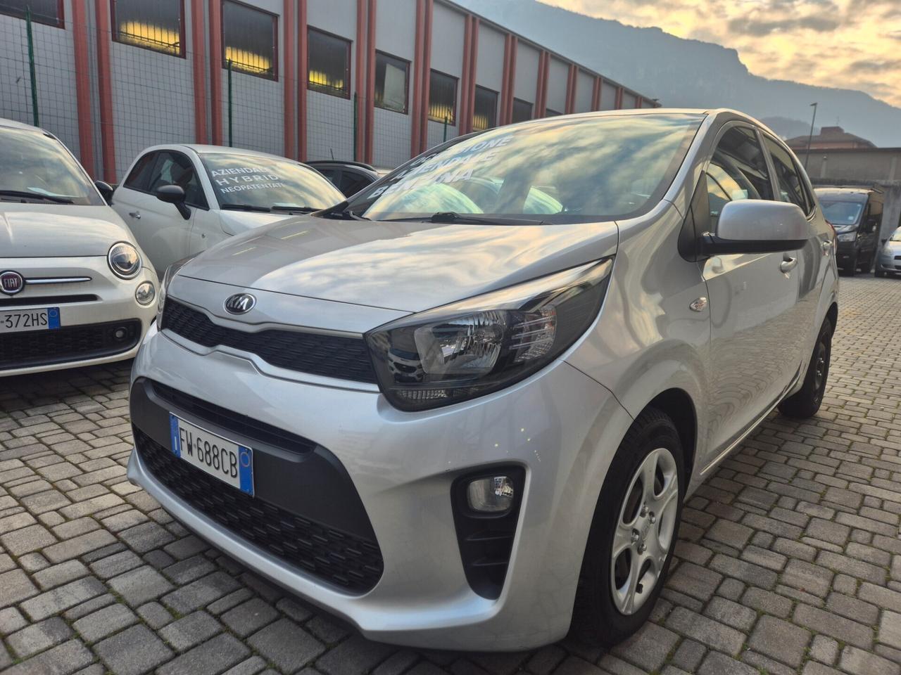 Kia Picanto 1.0 12V 5 porte Active