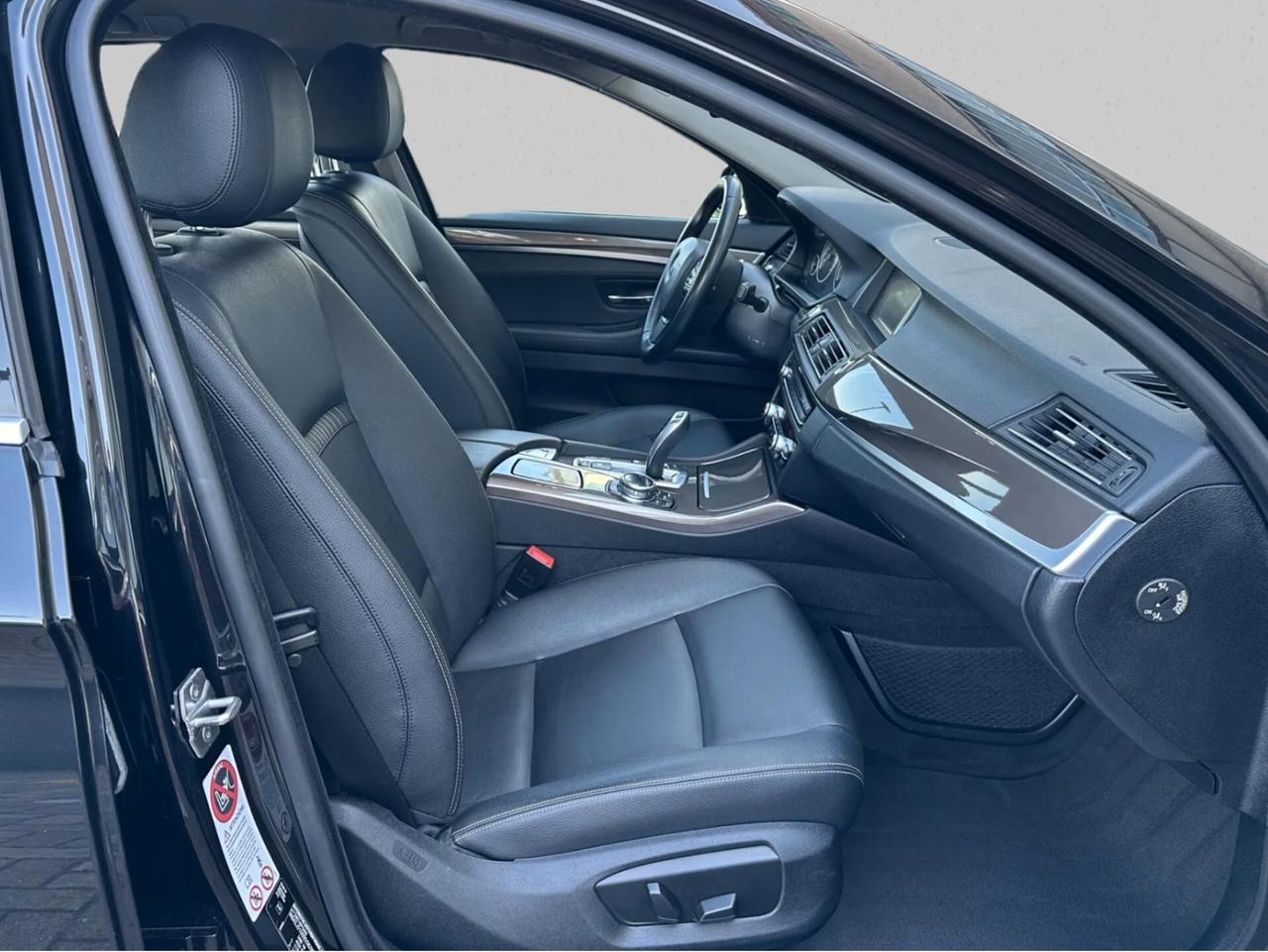 BMW 520d Touring xDrive Modern Automatica Euro6b