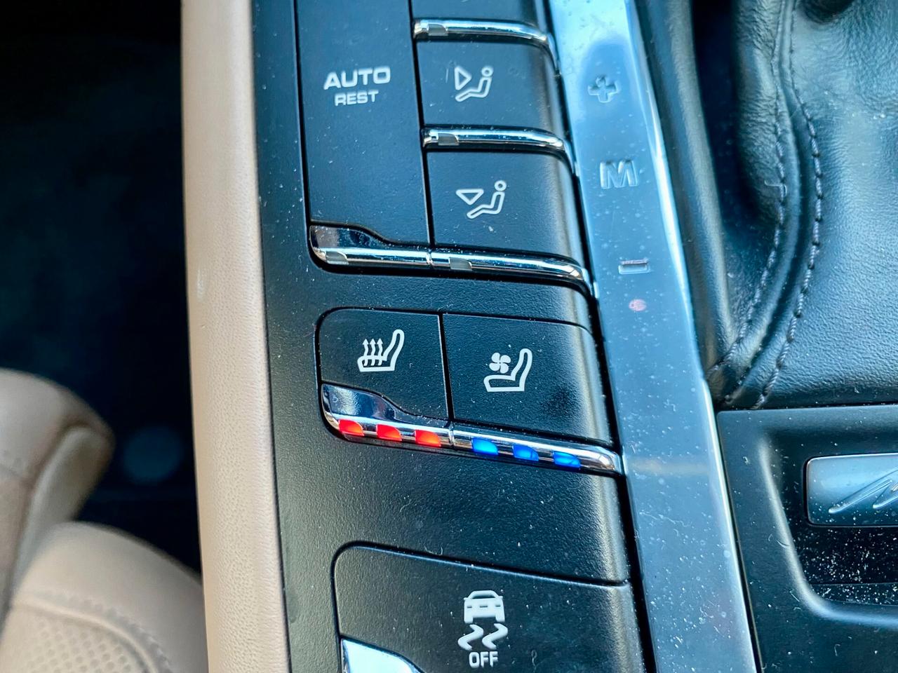 Porsche Macan 2.0 245cv pdk