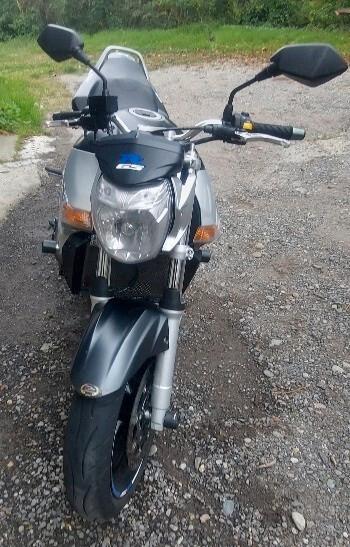 Suzuki GSR 600
