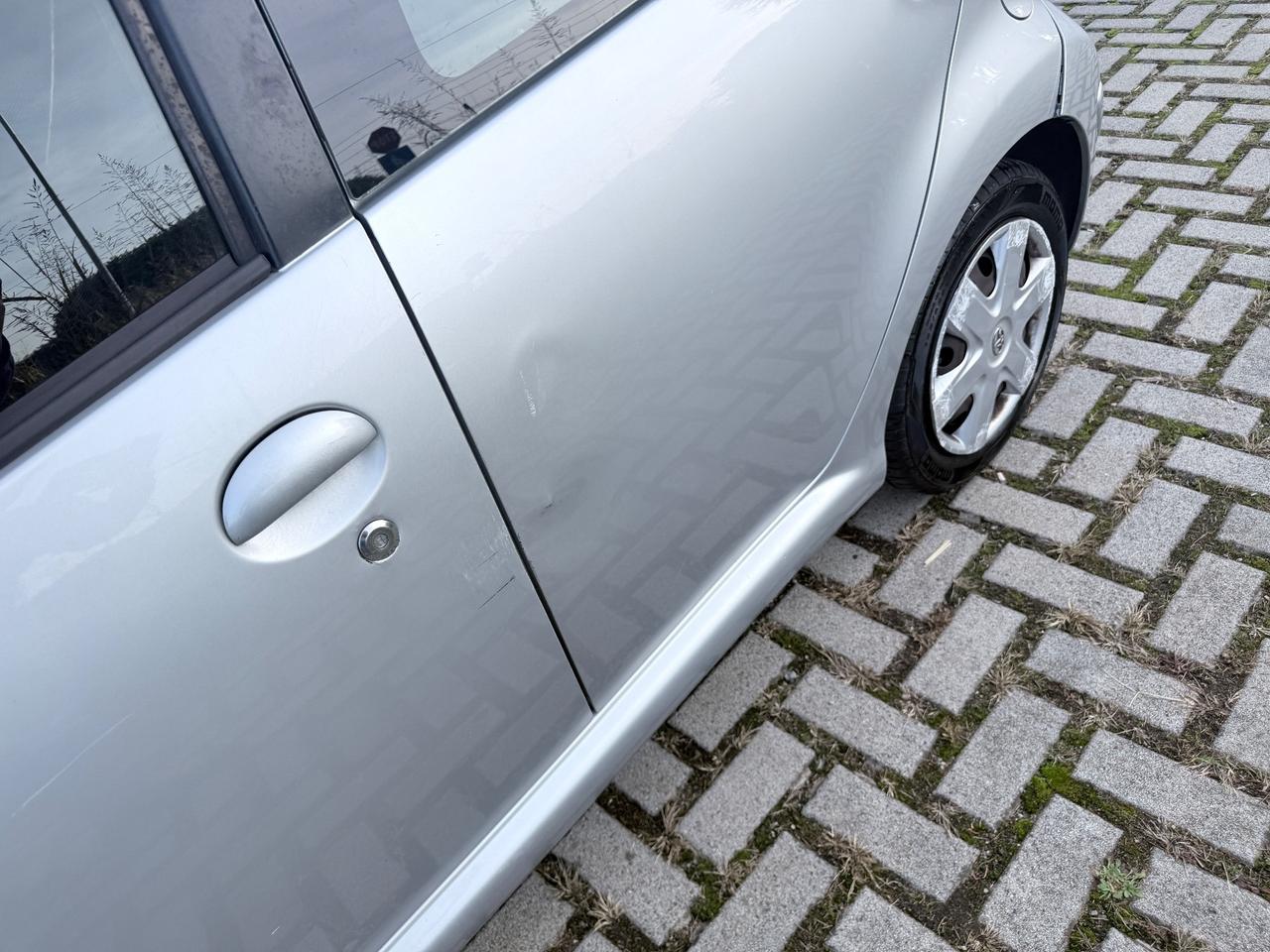 Toyota Aygo 1.0 12V VVT-i 5 porte Now Connect