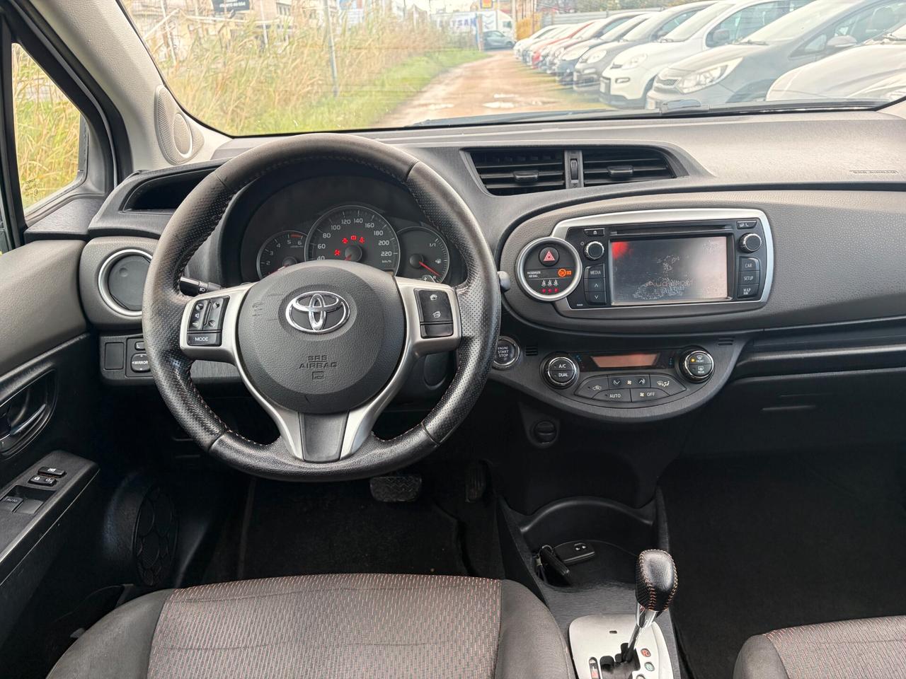 TOYOTA YARIS 1.4 D4D 90CV ANNO 2012 AUTOMATICA