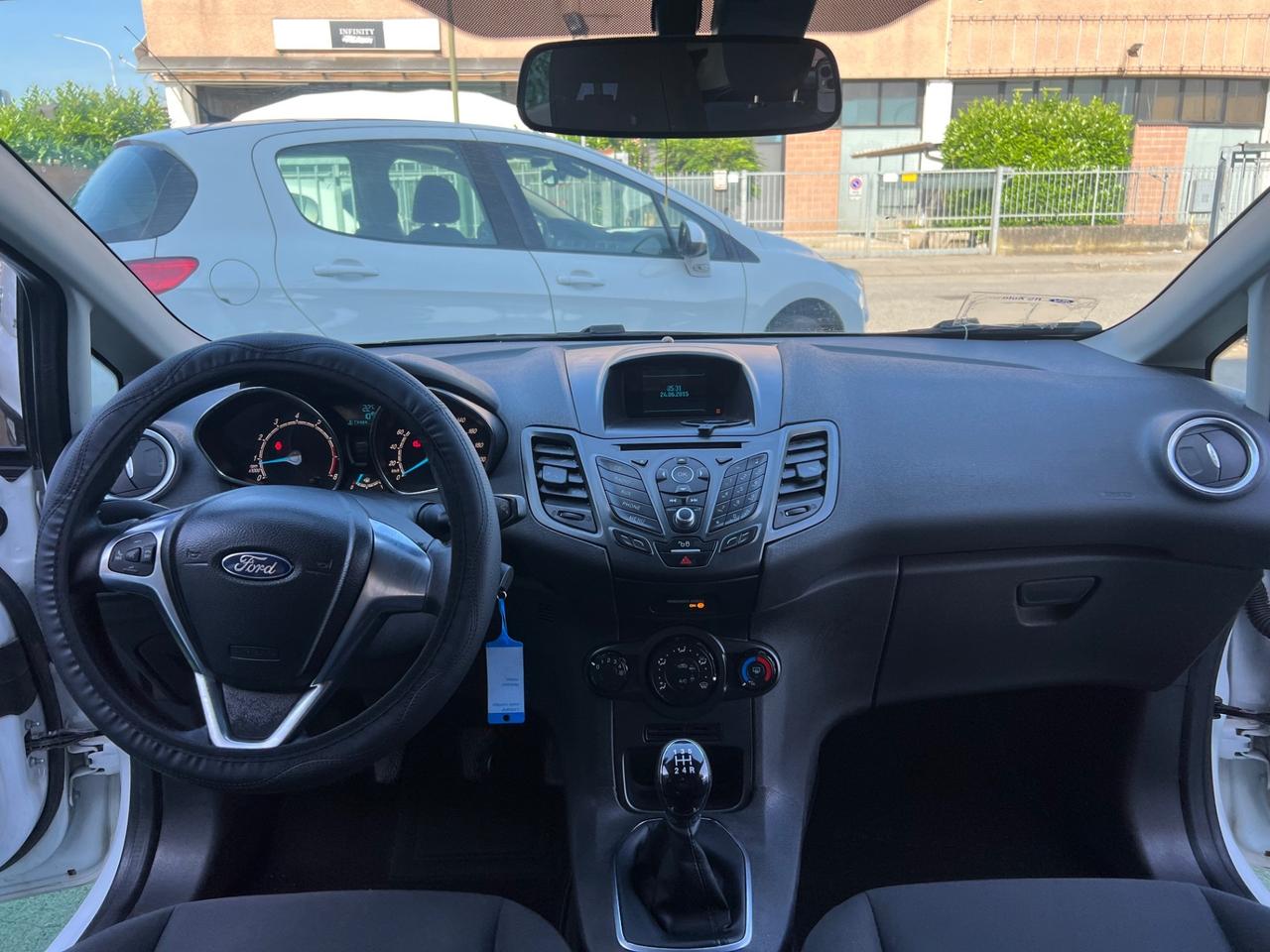Ford Fiesta 1.2 60CV 5 porte Black & White Edition