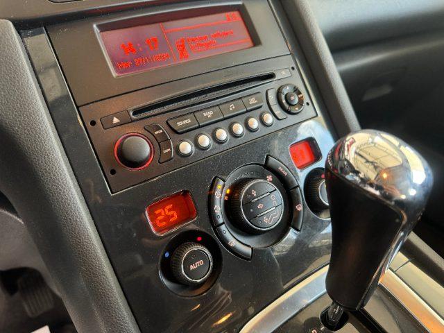 PEUGEOT 5008 cil. 2.0 HDi 163CV comandi Disabili